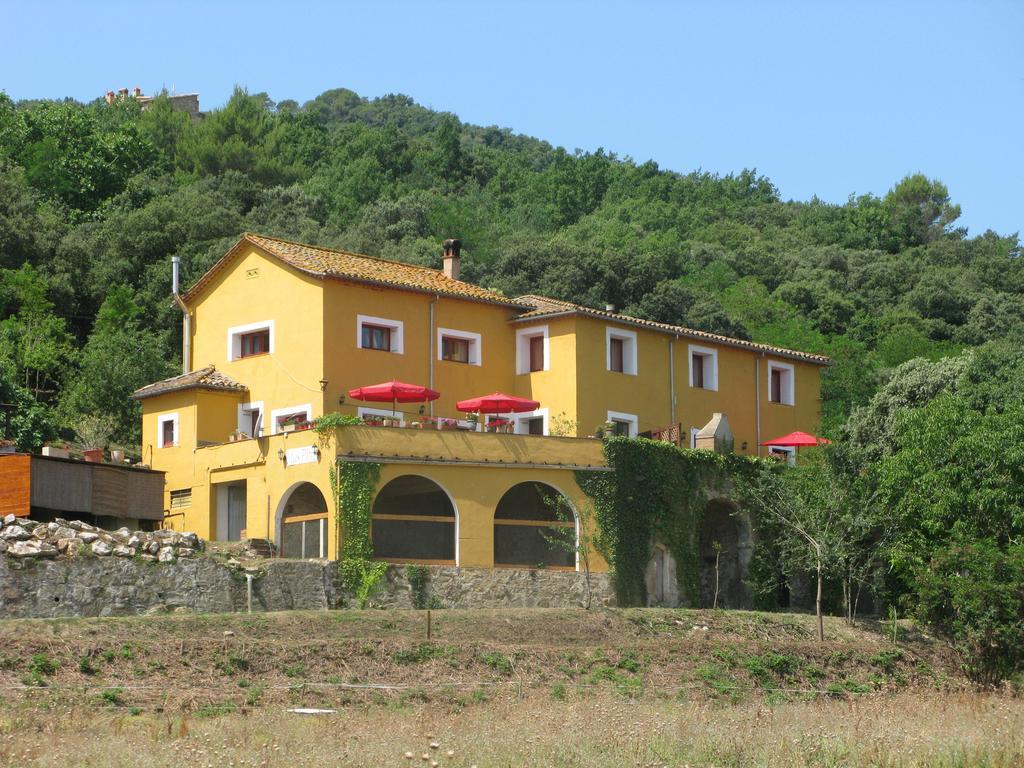 Maspitra B&B Besalu Bilik gambar