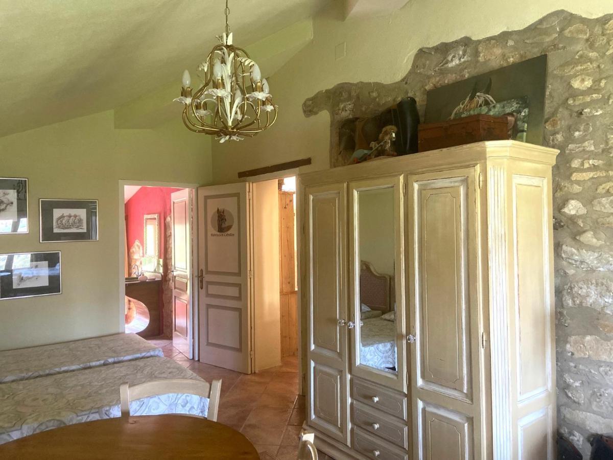 Maspitra B&B Besalu Luaran gambar